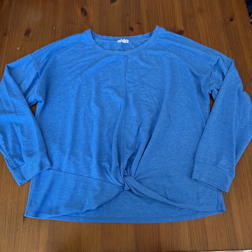 Eyeshadow Knotted Front Blue Long Sleeve Shirt - XL